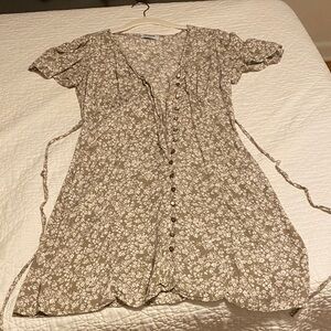 Workshop Republic Clothing Taupe Floral Button-Front Dress